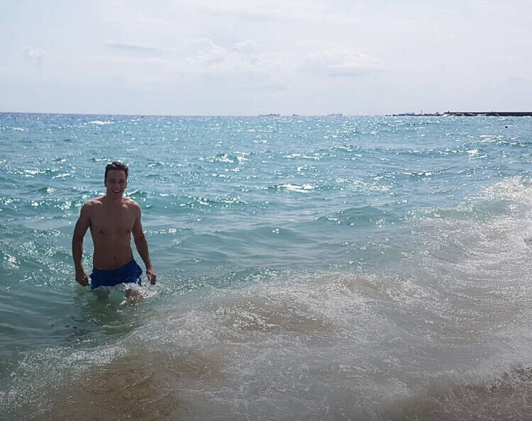  ,   Hayk, 33 ,   ,   