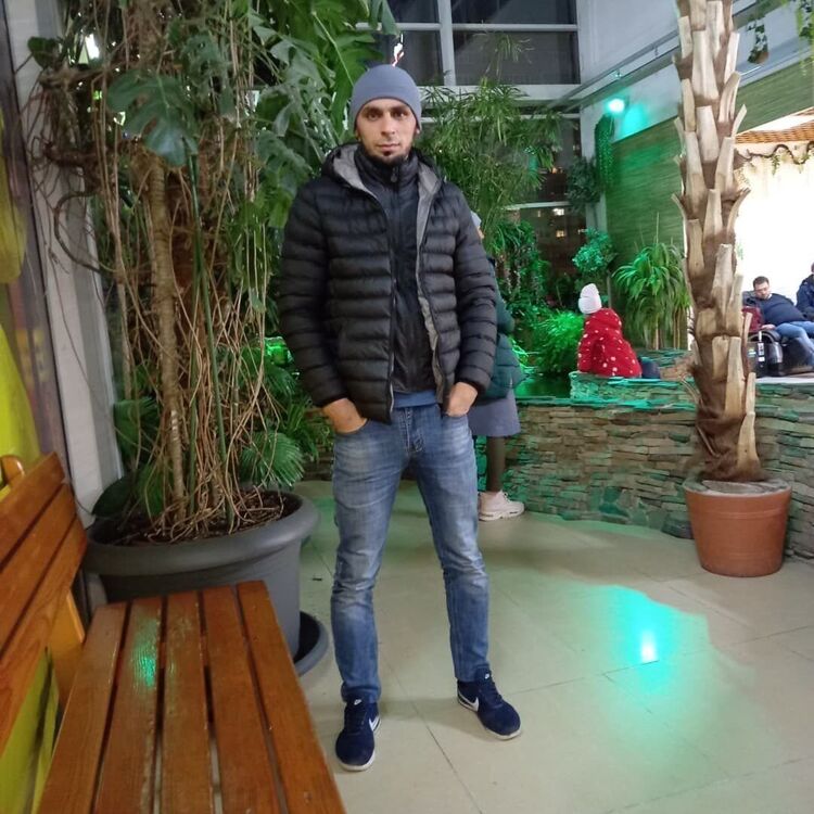  38156137  , 28 ,    