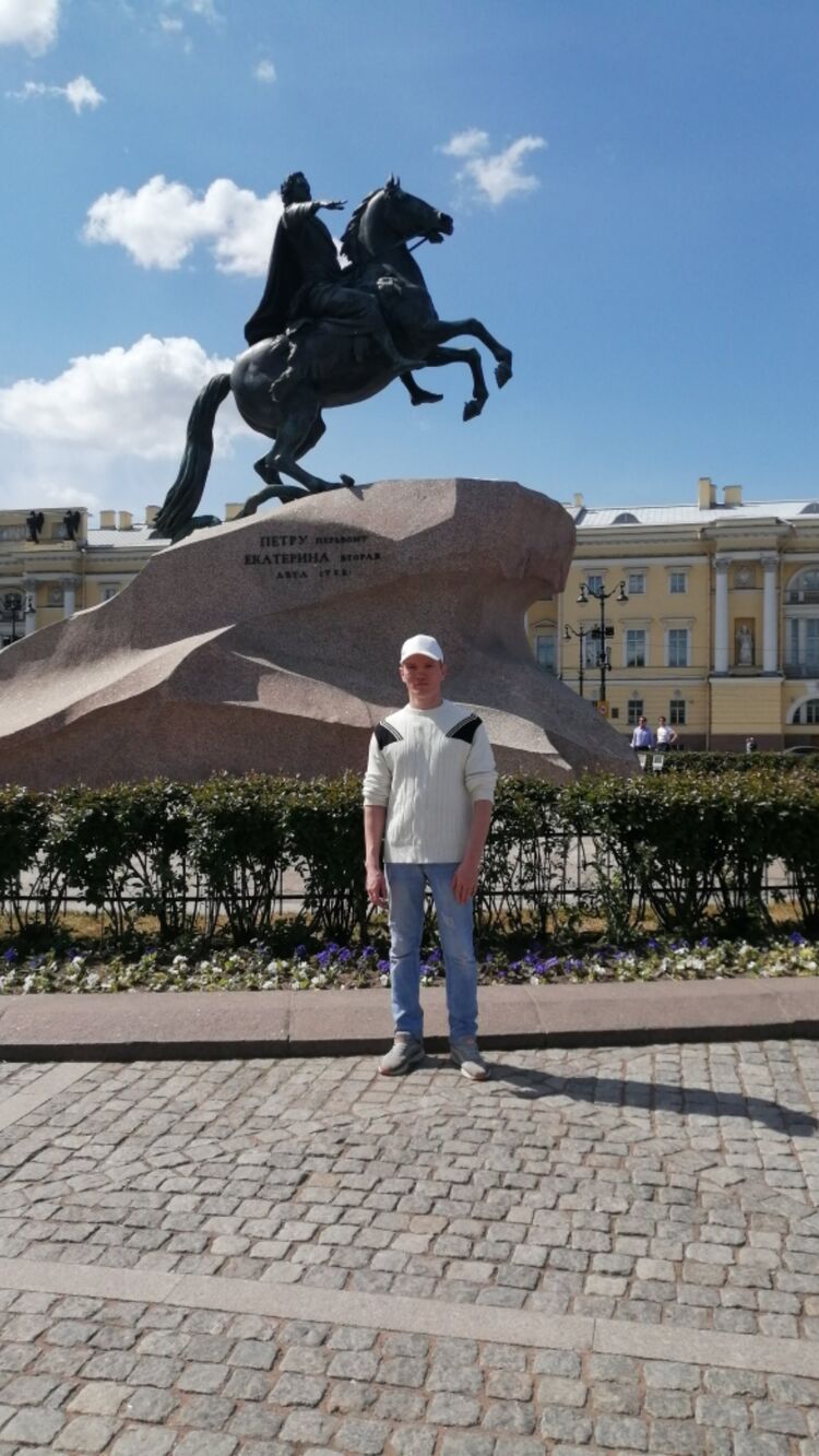 ���� 33828117 ������� �����, 44 ����, ���� ���������� � ������