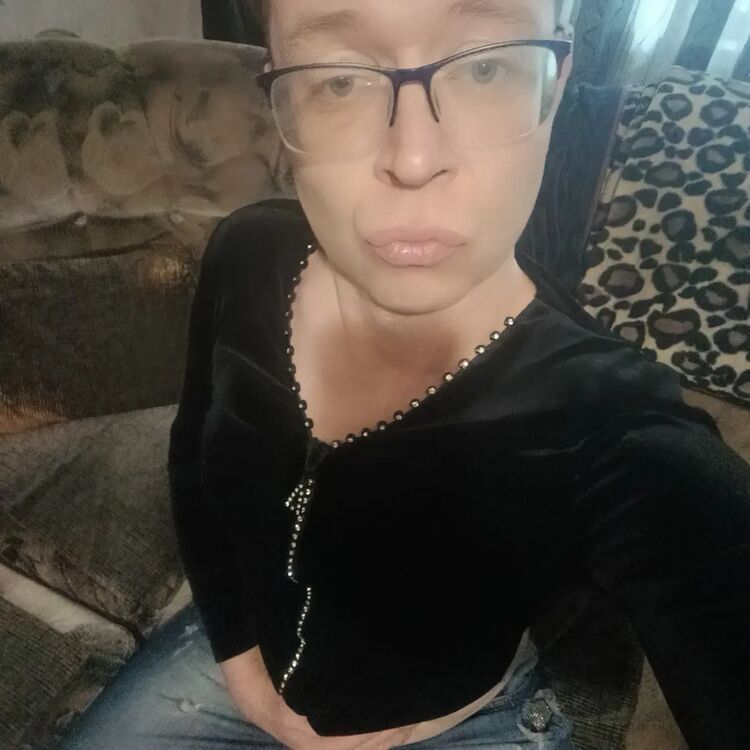  38755947  Olga, 41 ,    