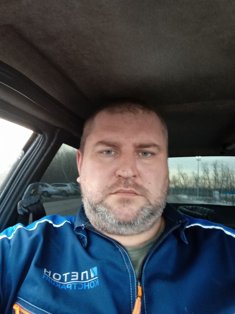  32470777  , 40 ,    