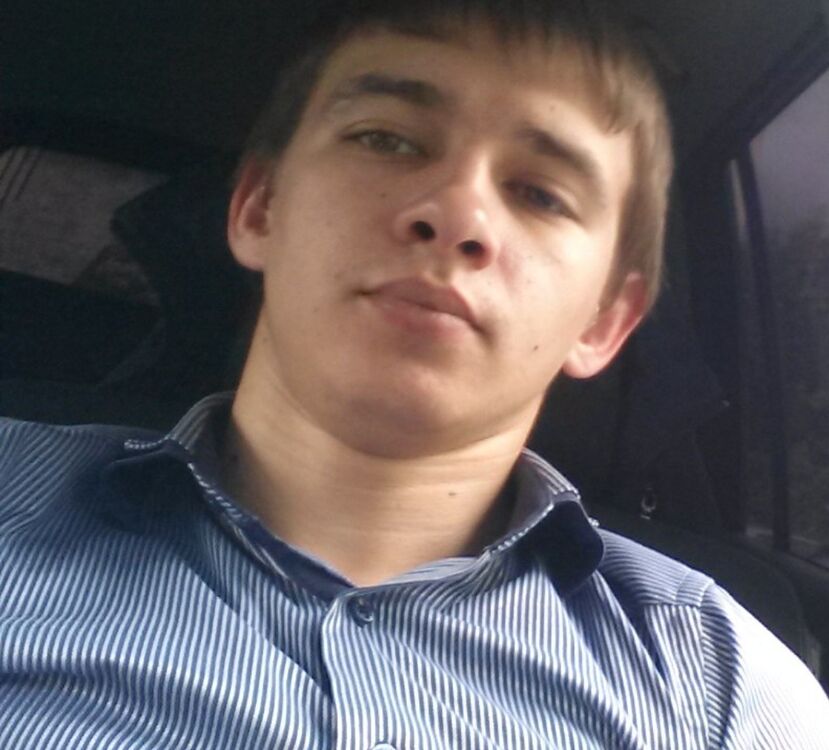  ,   Mikhail, 32 ,   ,   