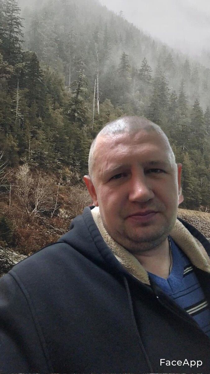  19321857  Roman, 43 ,    