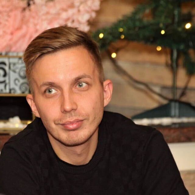  ,   , 33 ,   c 