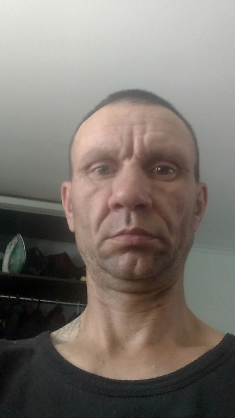  27047007  , 45 ,    -