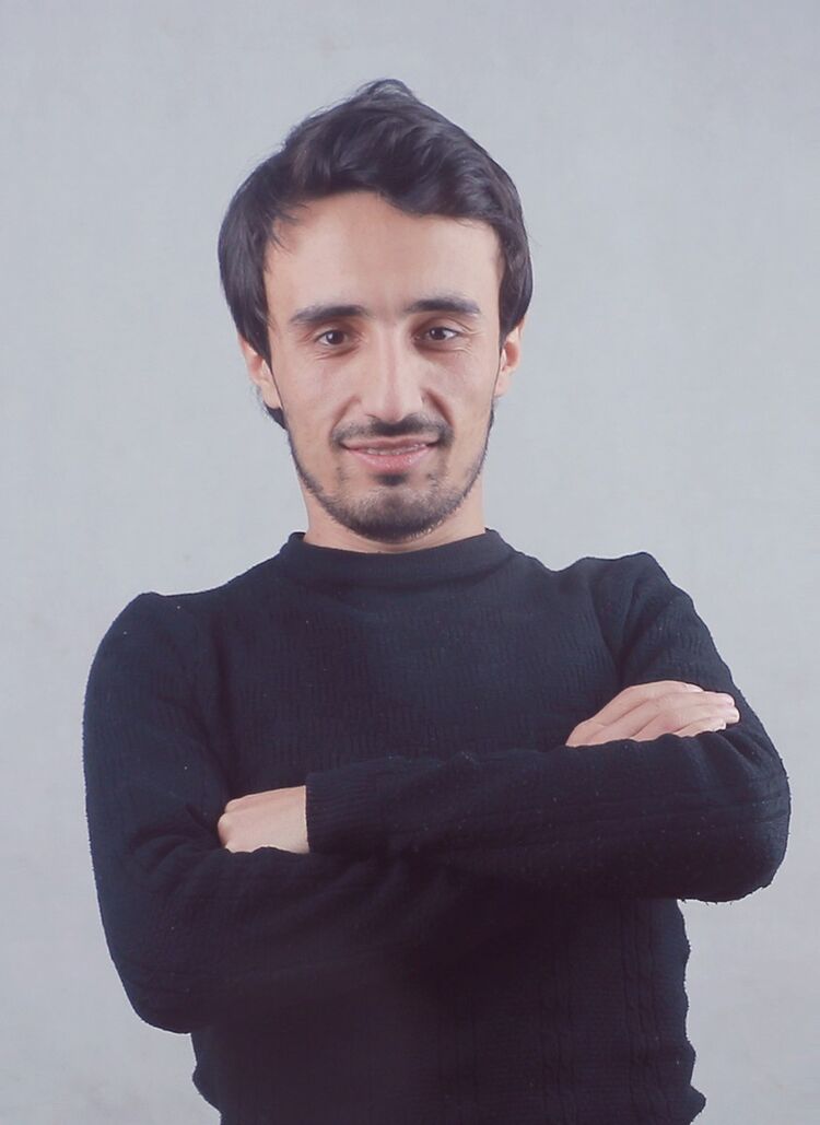  ,   Abbos, 33 ,   ,   , c 
