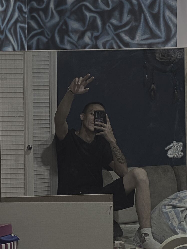  36835157  Brullo, 25 ,     