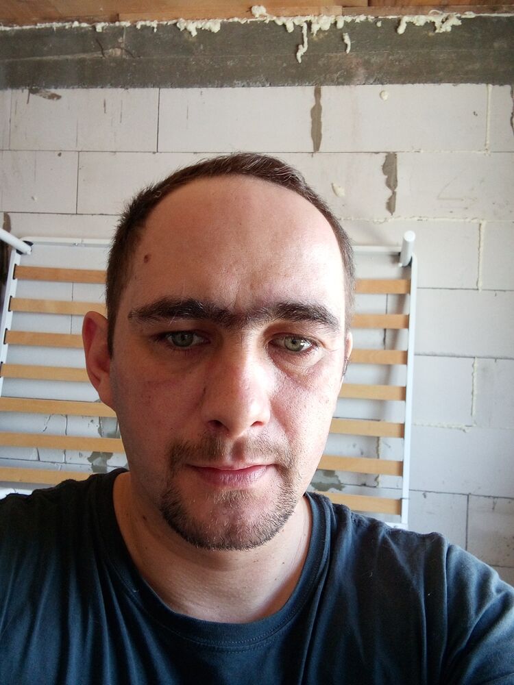  49680317  , 37 ,    