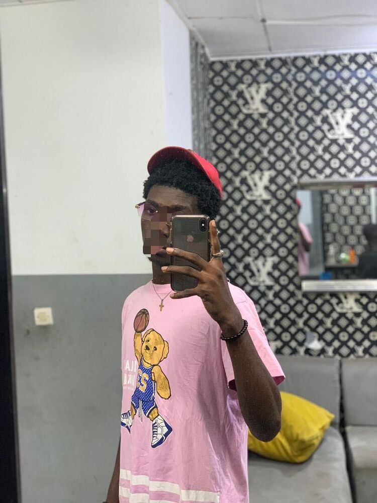  ,   Kacou, 25 ,   ,   