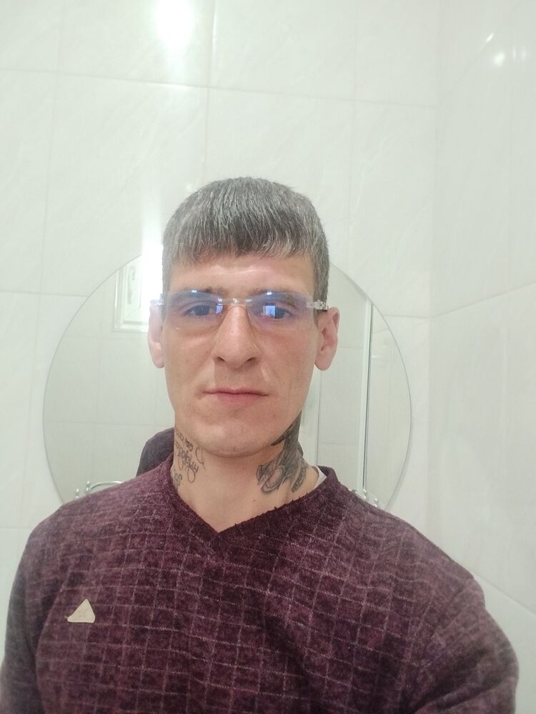 42006627  , 37 ,    