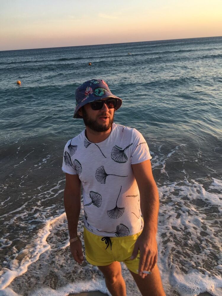  ,   Robert, 41 ,   ,   , c 