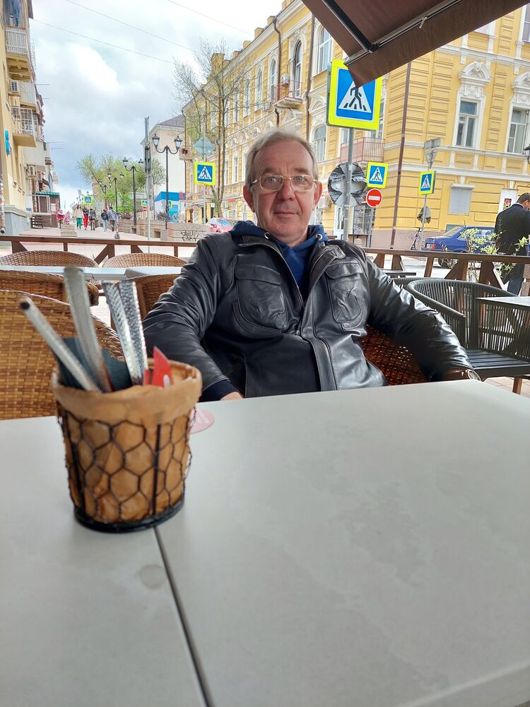  --,   , 55 ,  