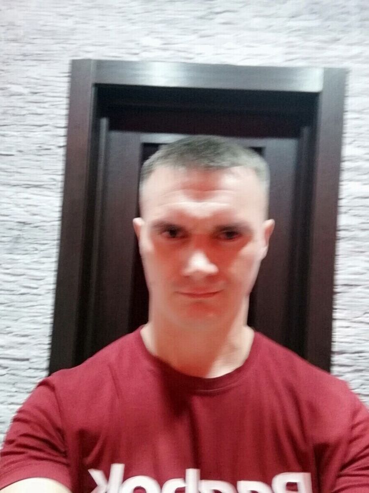  22018917  , 44 ,    