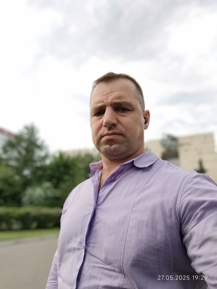  ,   Dima, 44 ,   ,   , c , 