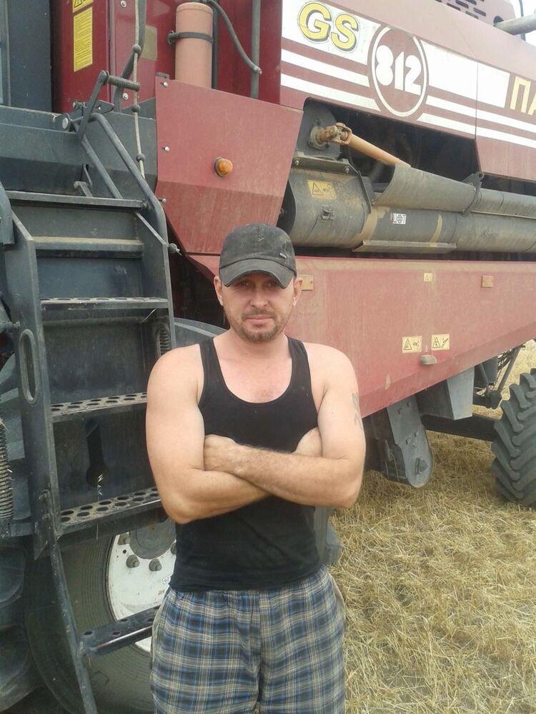  ,   Viktor, 39 ,   ,   , c 