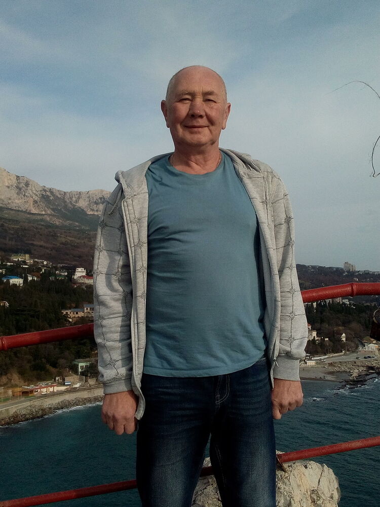  11159267  Valera, 69 ,    