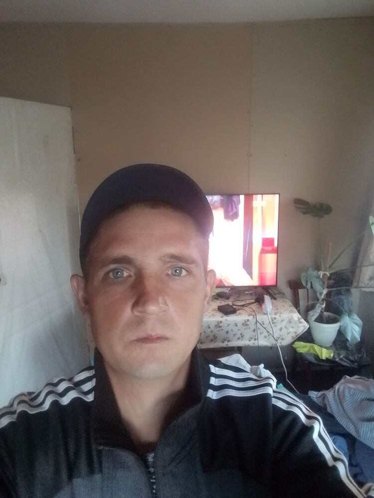  37652817  , 35 ,    