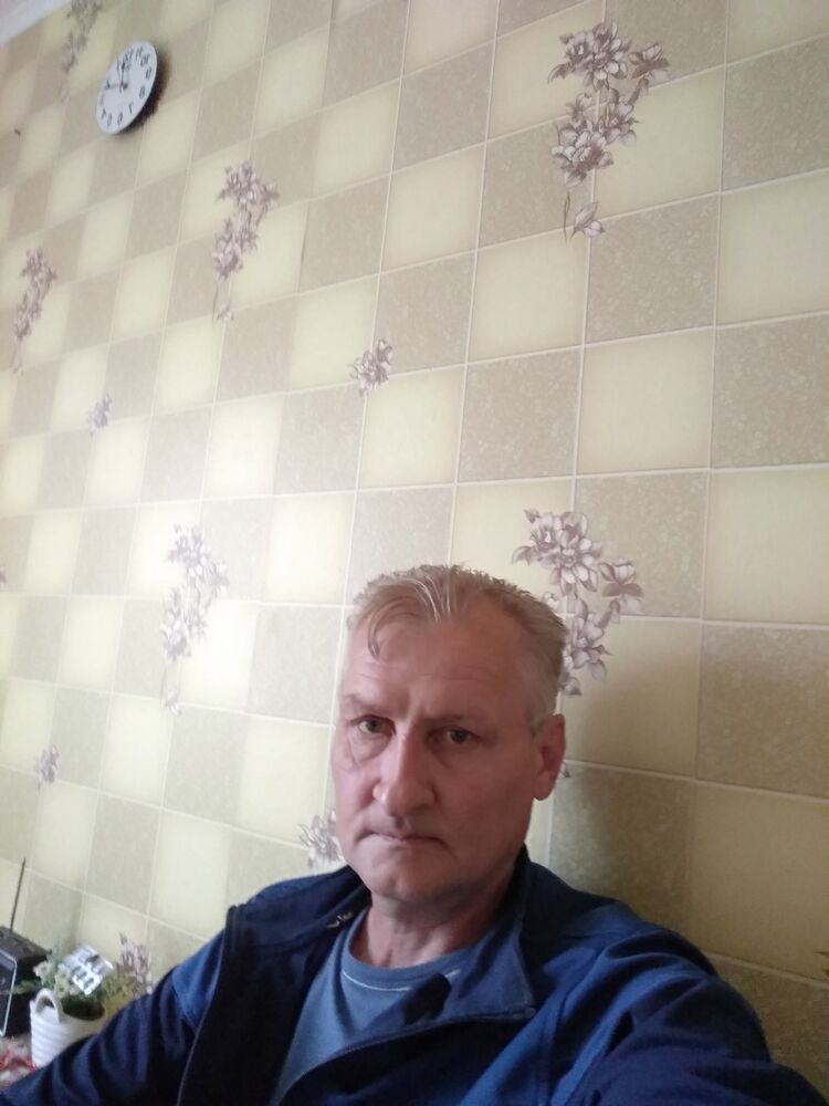  35866147  , 54 ,    