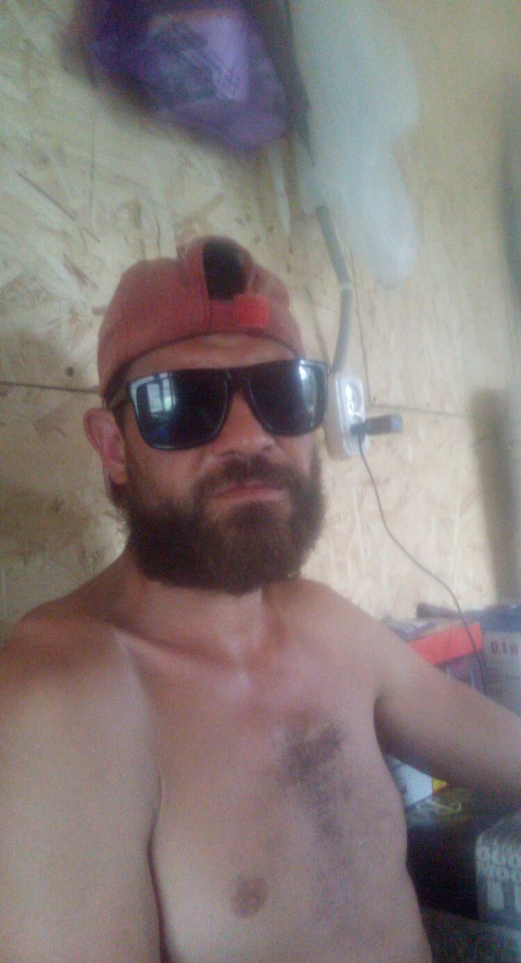  28223847  , 39 ,    