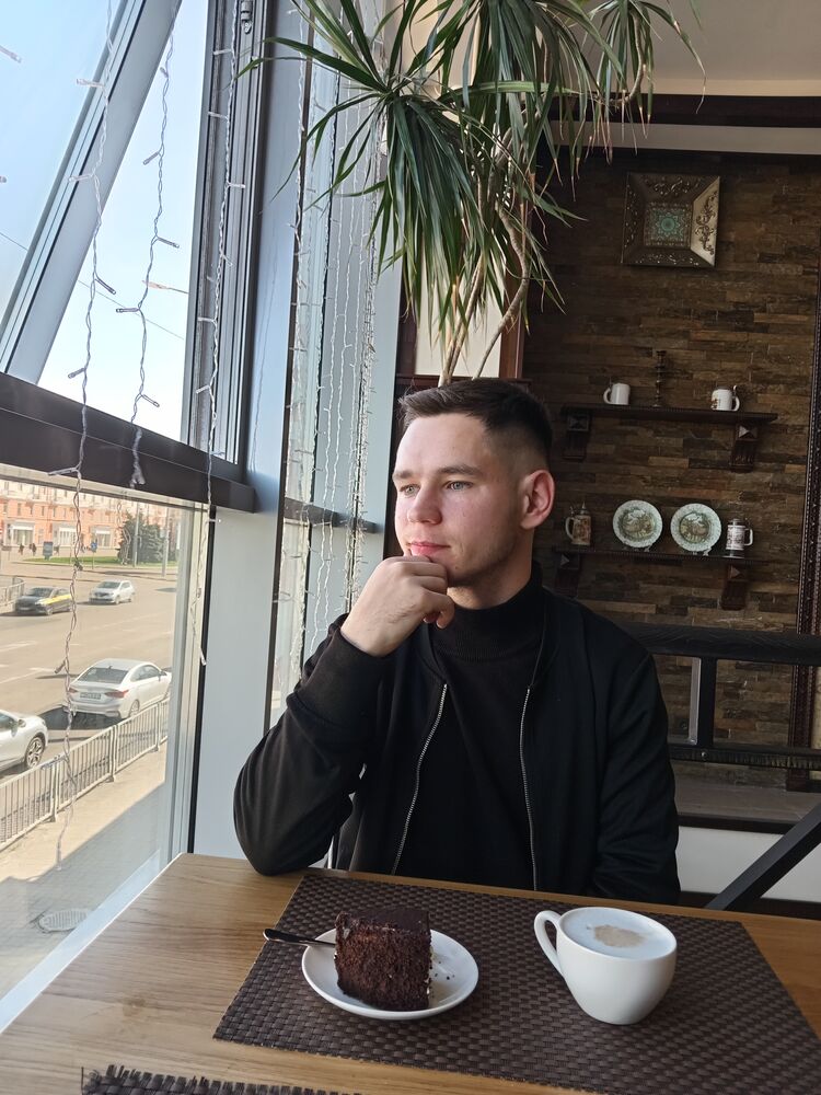  45870687  Alexey, 29 ,    