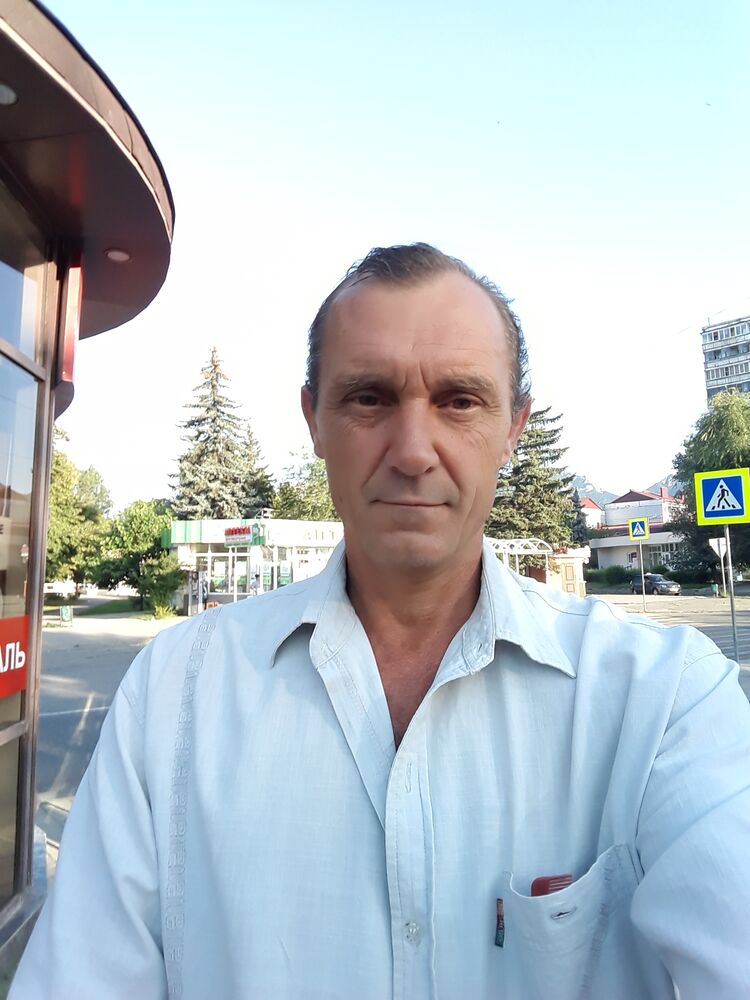  23884927  , 53 ,    