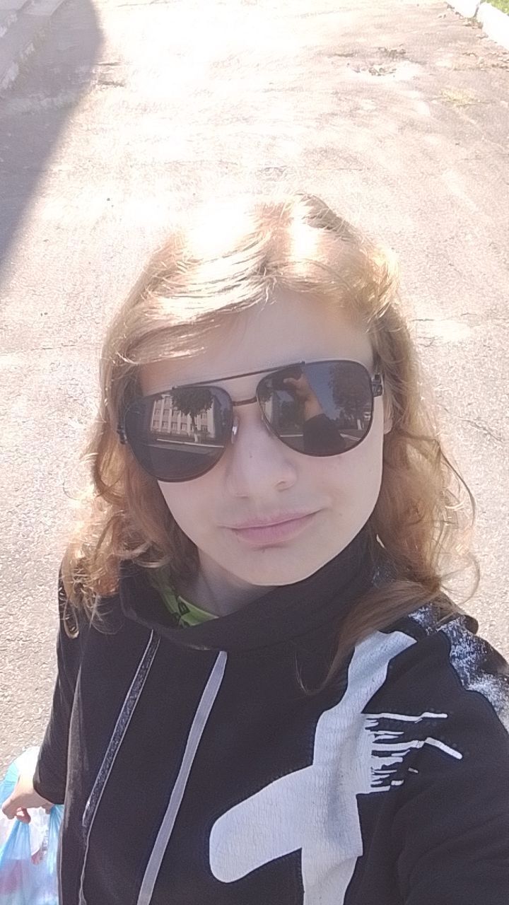  53556177  Irina, 19 ,    