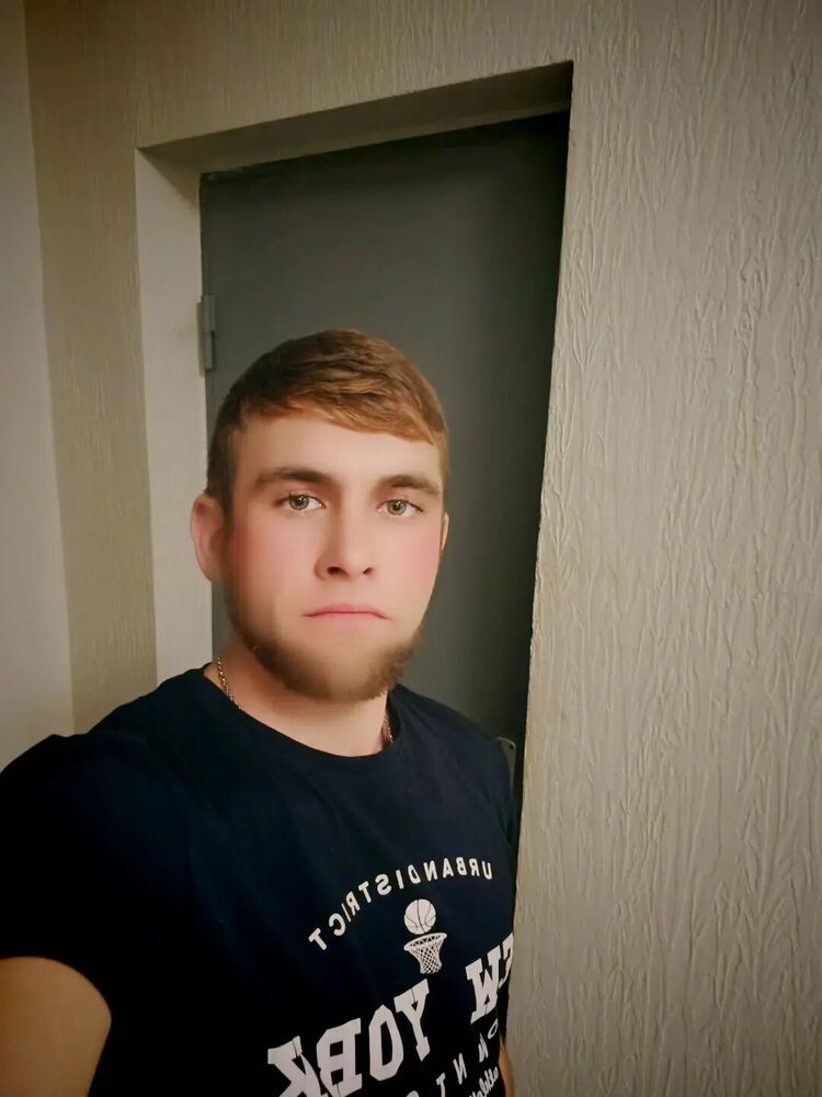  ,   Nicolai, 27 ,   ,   