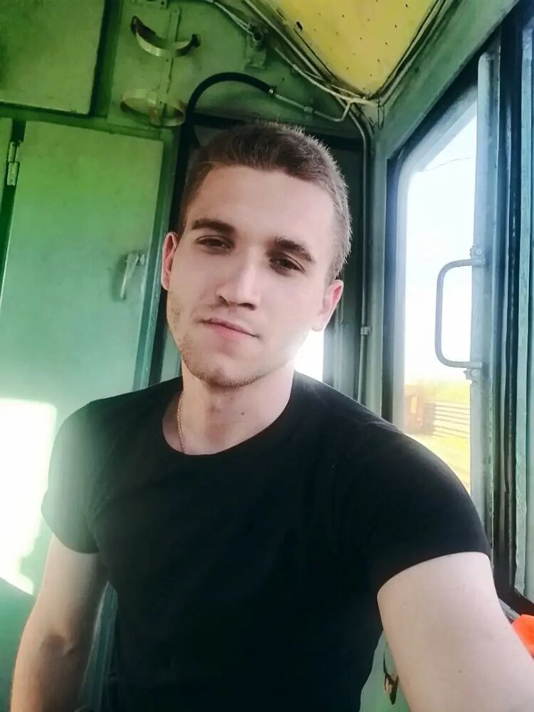  26445527  Vladimir, 26 ,    