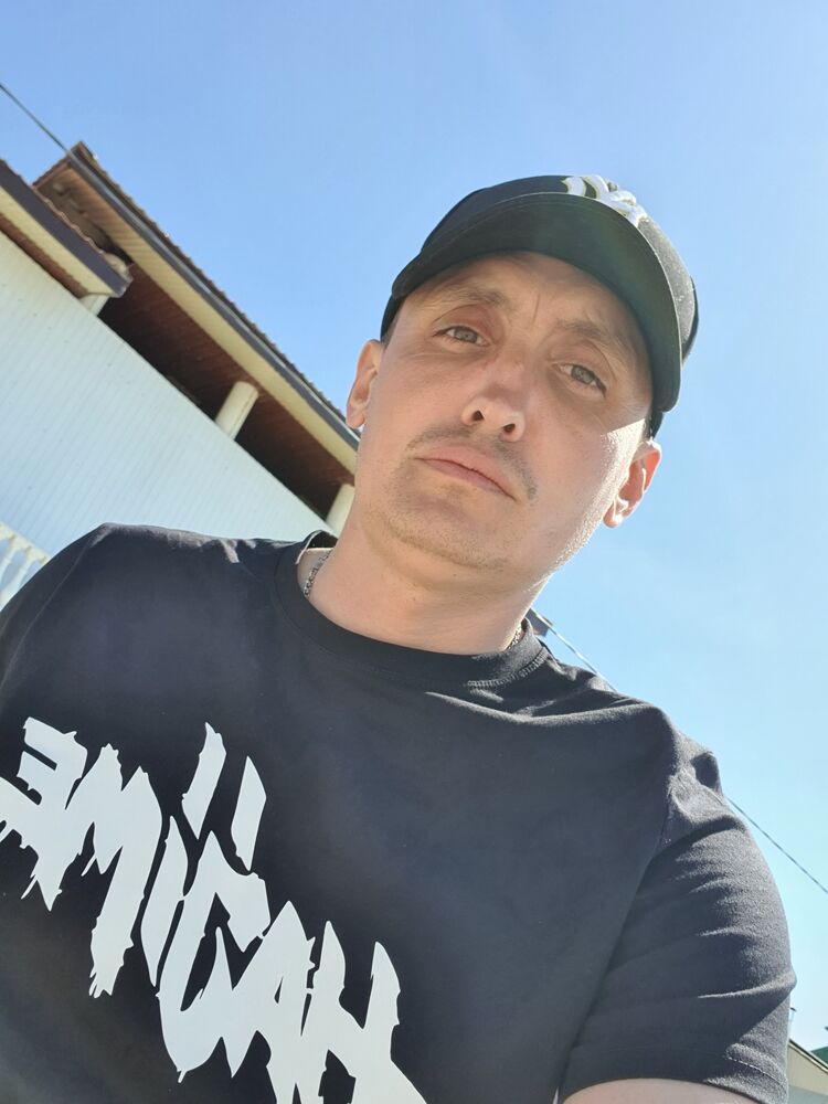  ,   Sergey, 33 ,   ,   , c 