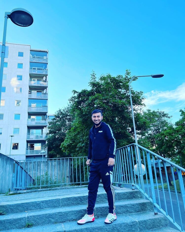  54325267  Black Jack, 30 ,    