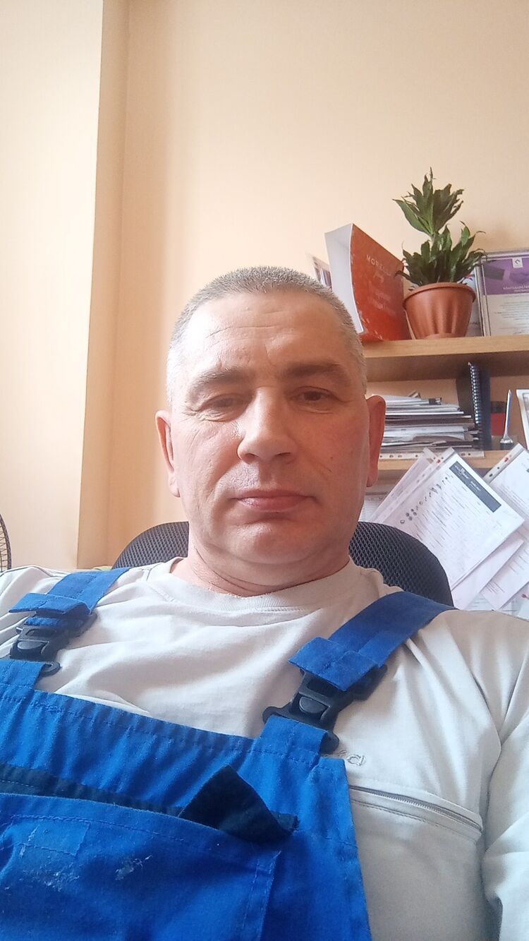  ,   , 52 ,   ,   