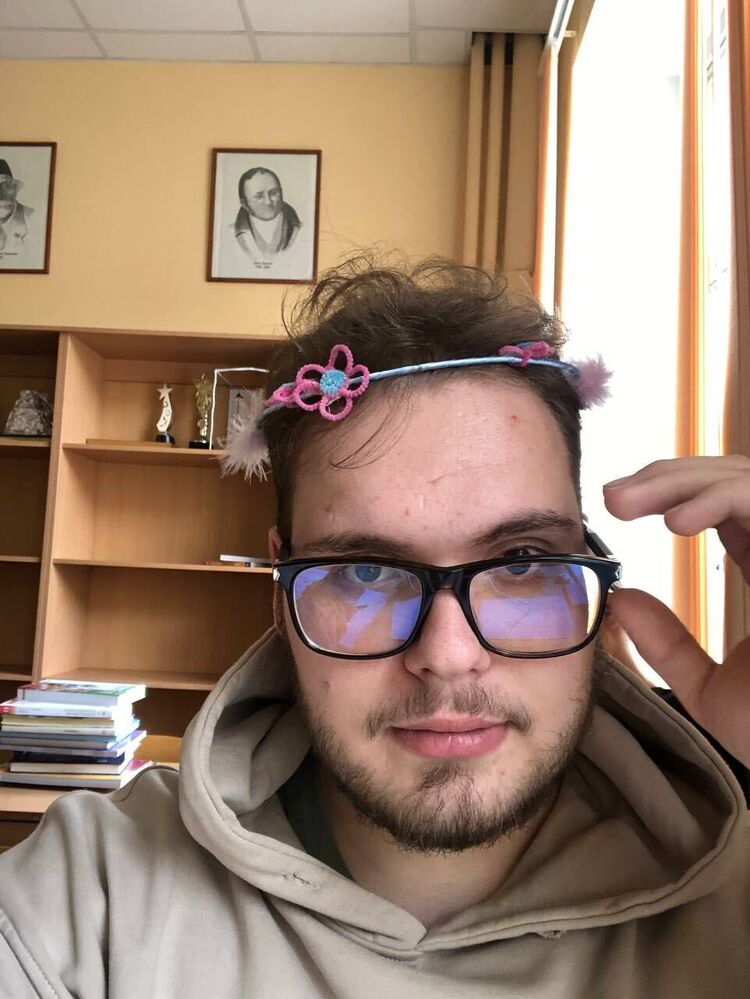  -,   , 23 ,   ,   