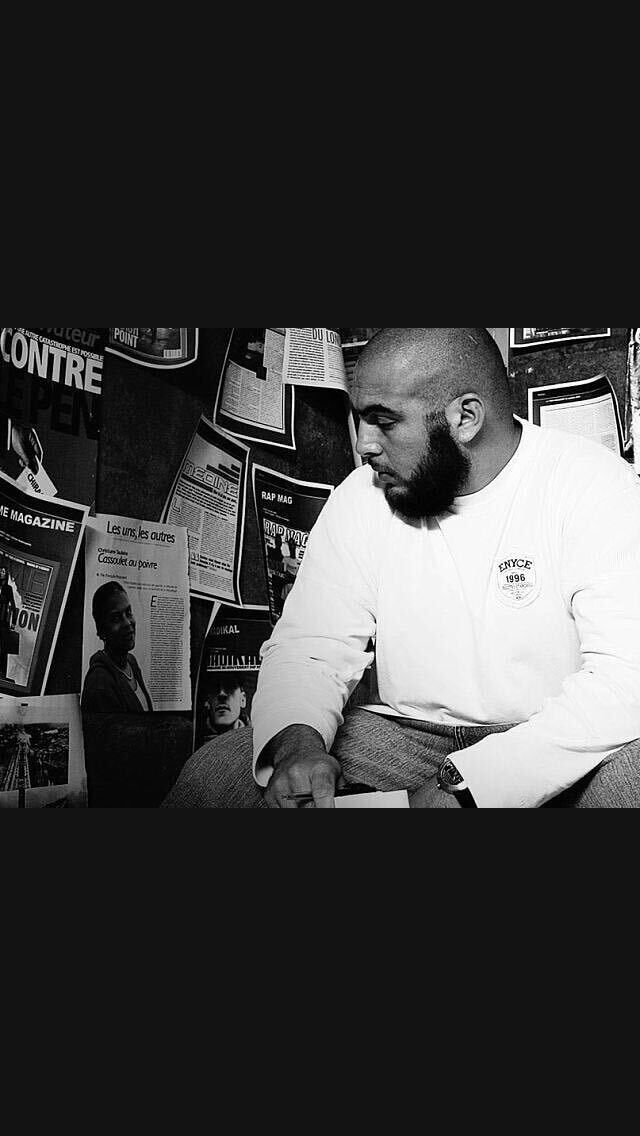 ���� 30490727 ������� �������, 32 ����, ���� ���������� � ����������