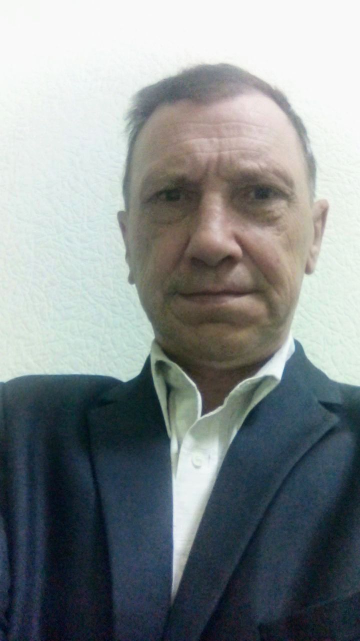 37099287  , 57 ,    