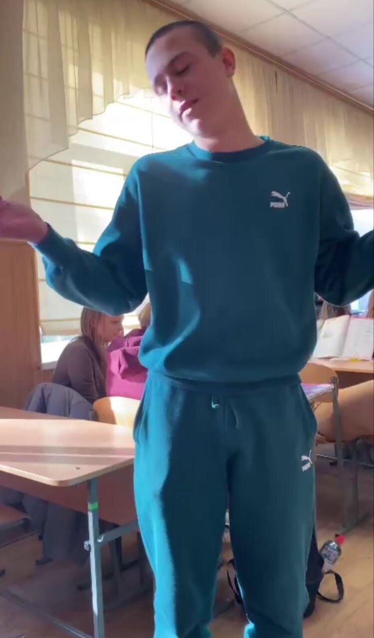  -,   , 22 ,   ,   