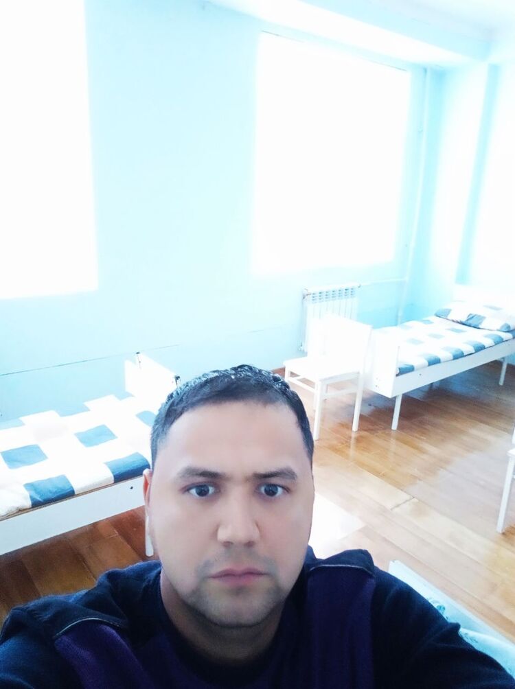  53287617  , 37 ,    