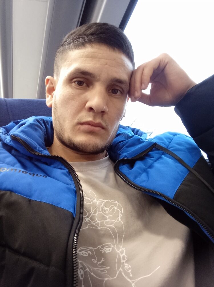  ,   Jonibek, 29 ,   ,   