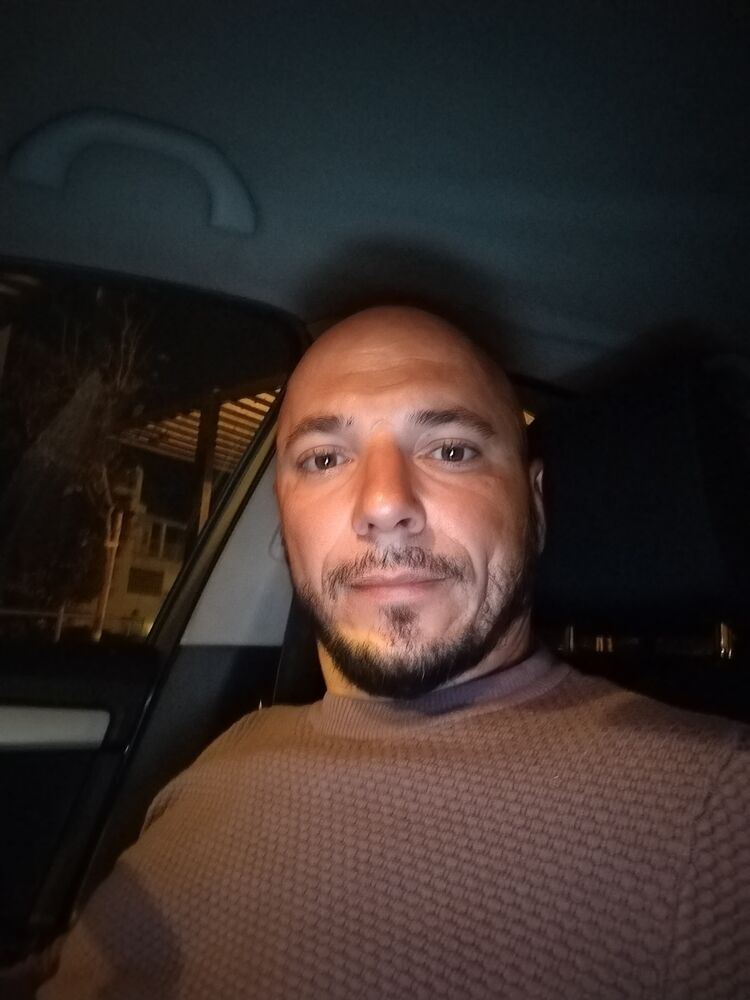  47758367  Igor, 37 ,    