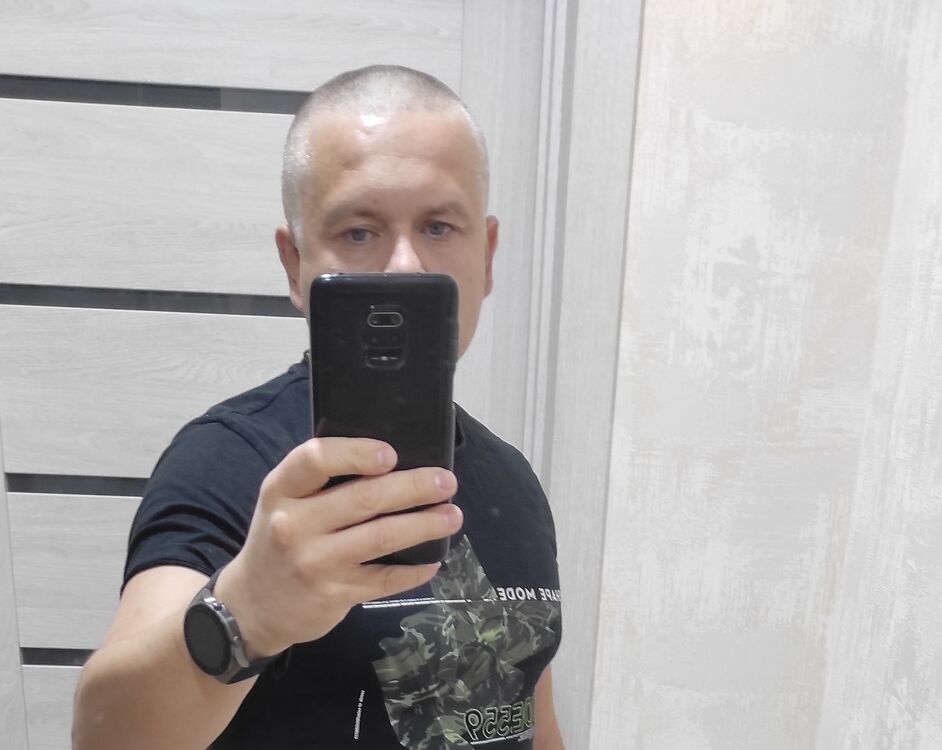  ,   Vlad, 43 ,   ,   , c , 