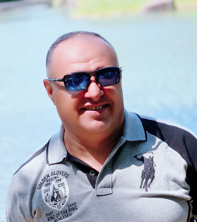  ,   Hussein, 56 ,     , c 