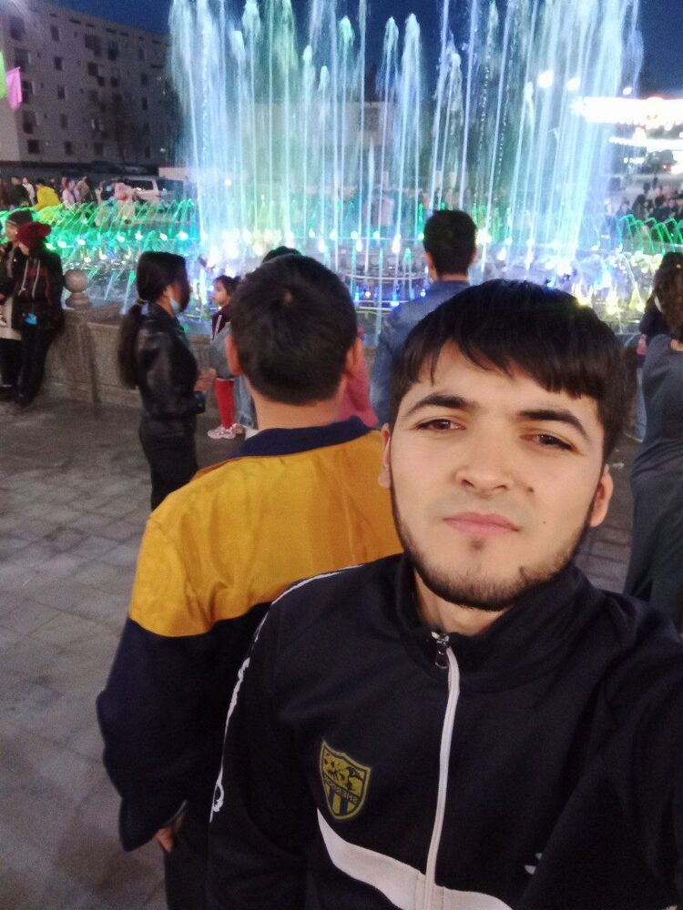  34689807  , 28 ,    