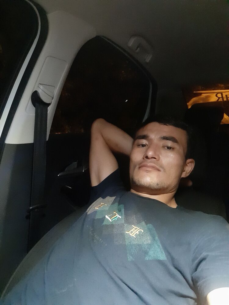  --,   Ruslan, 36 ,   ,   