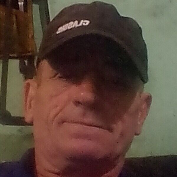  39137147  Andrei, 52 ,    
