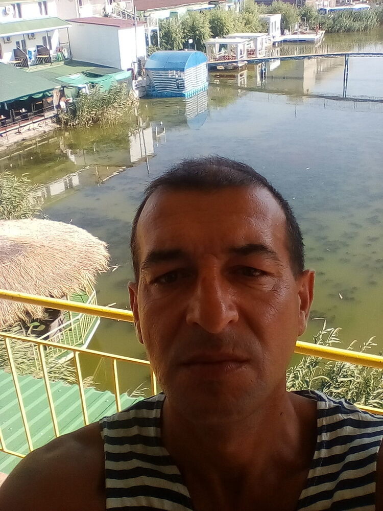  12323717  VIKTOR, 50 ,    