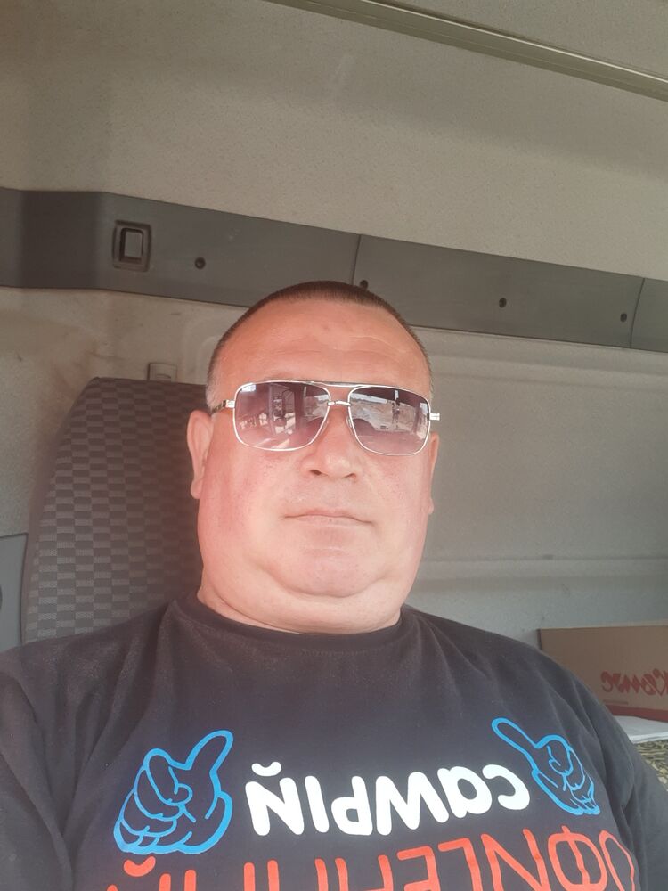  26946327  , 49 ,    