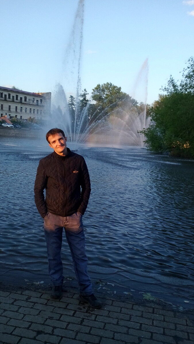  15168497  Aleksey, 41 ,    