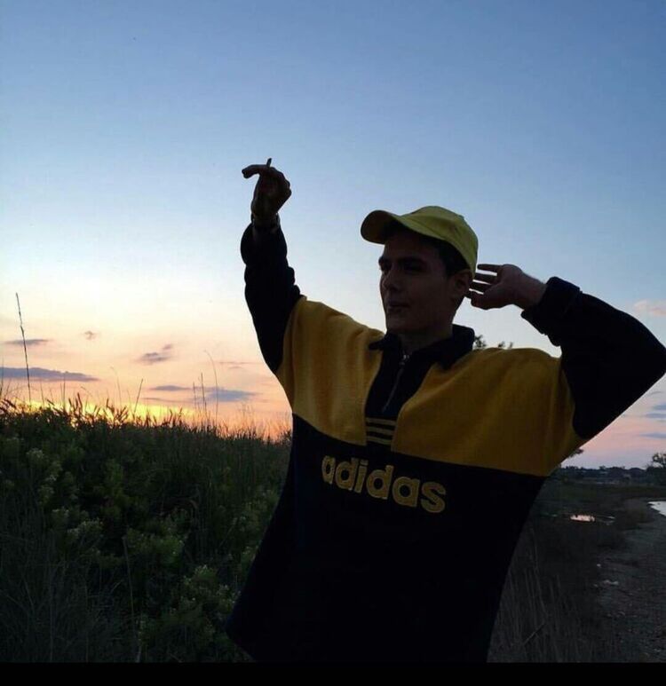  48265337  , 28 ,    