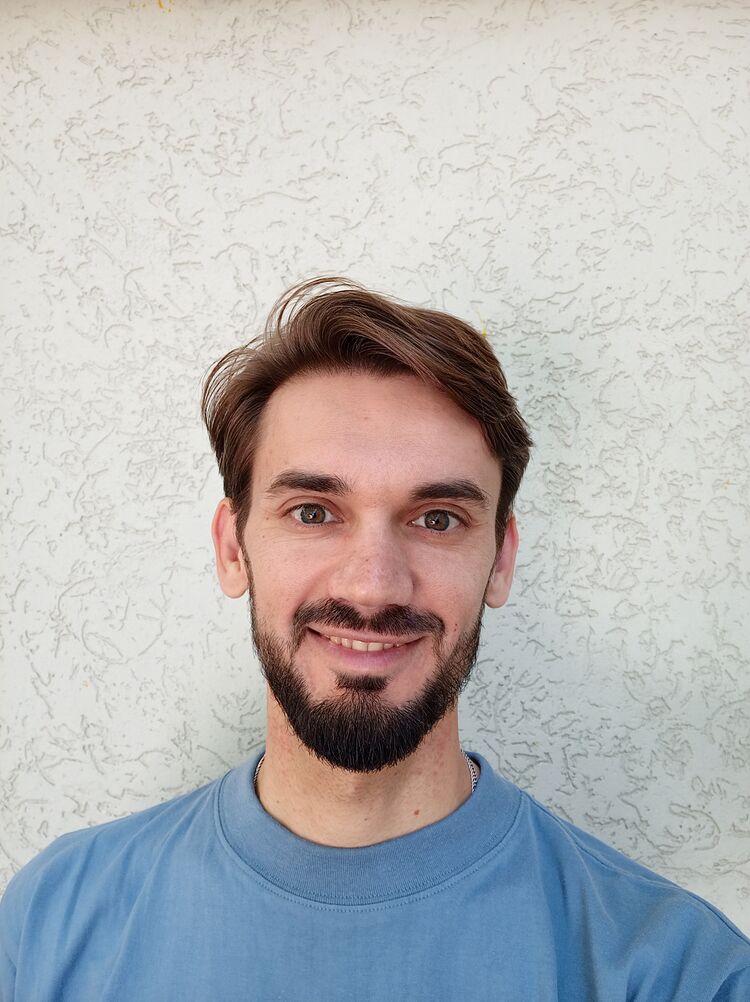  53948917  , 34 ,    --