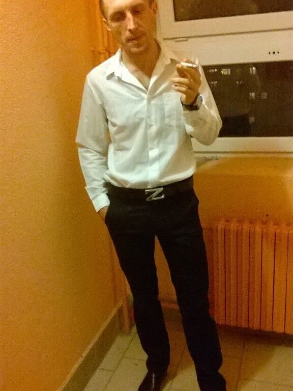  11200217  ALEKSANDER, 44 ,    