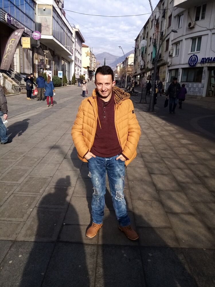  18981257  Niki, 31 ,    Tetovo
